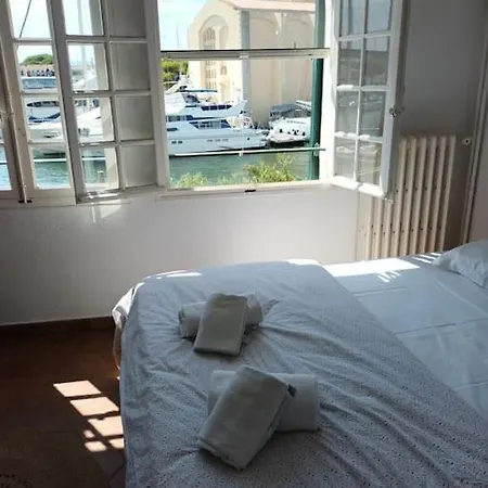Maison De Pecheur *